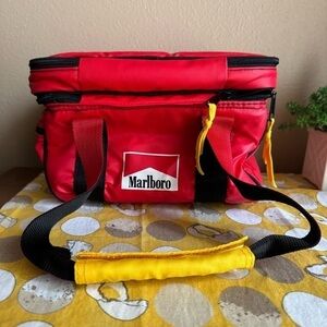 Vintage 90s red Marlboro Cigarettes insulated lunchbox